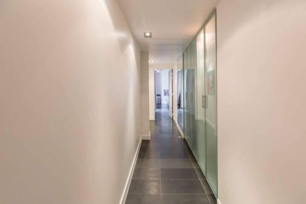 Appartement Cosy Pres Du Marais Parigi Esterno foto