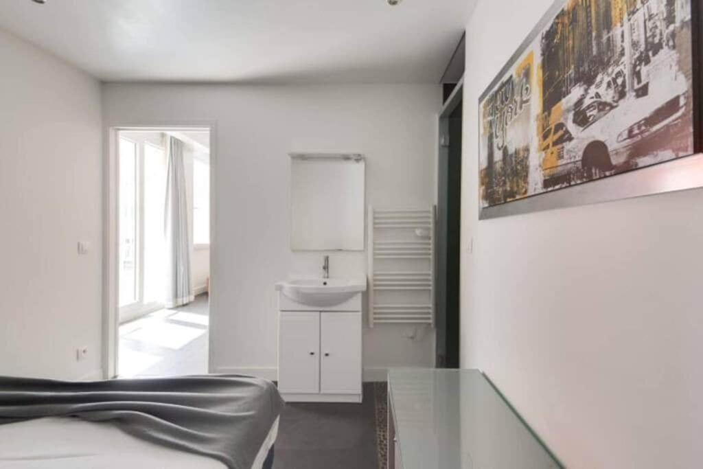 Appartement Cosy Pres Du Marais Parigi Esterno foto